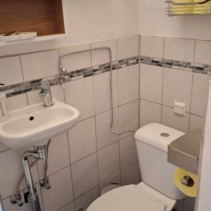 elektrischer Warmwasserboiler 80l