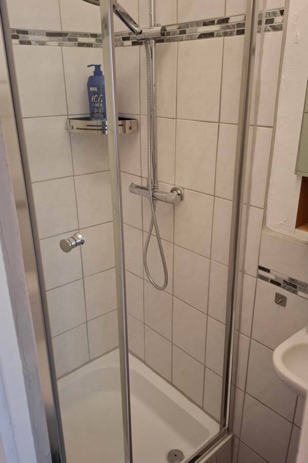 mit Regendusche