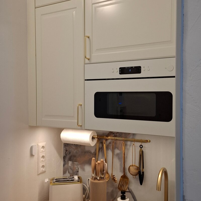 Wohnung Vorraum/ Küche Küchenschränke