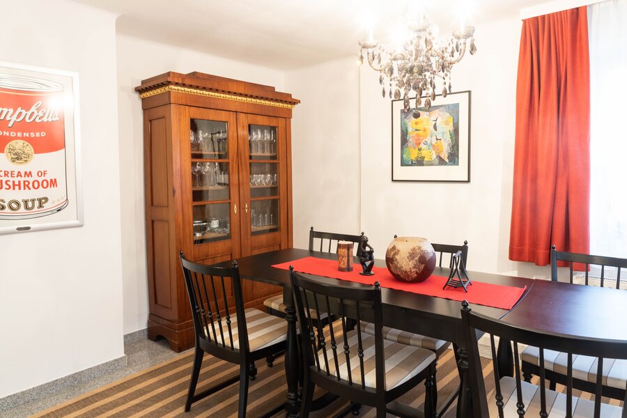 kitchen, diningtable