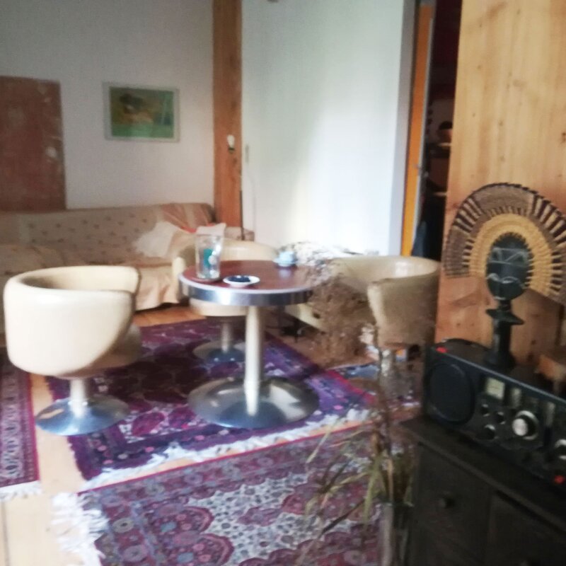 zentrales Wohnzimmer