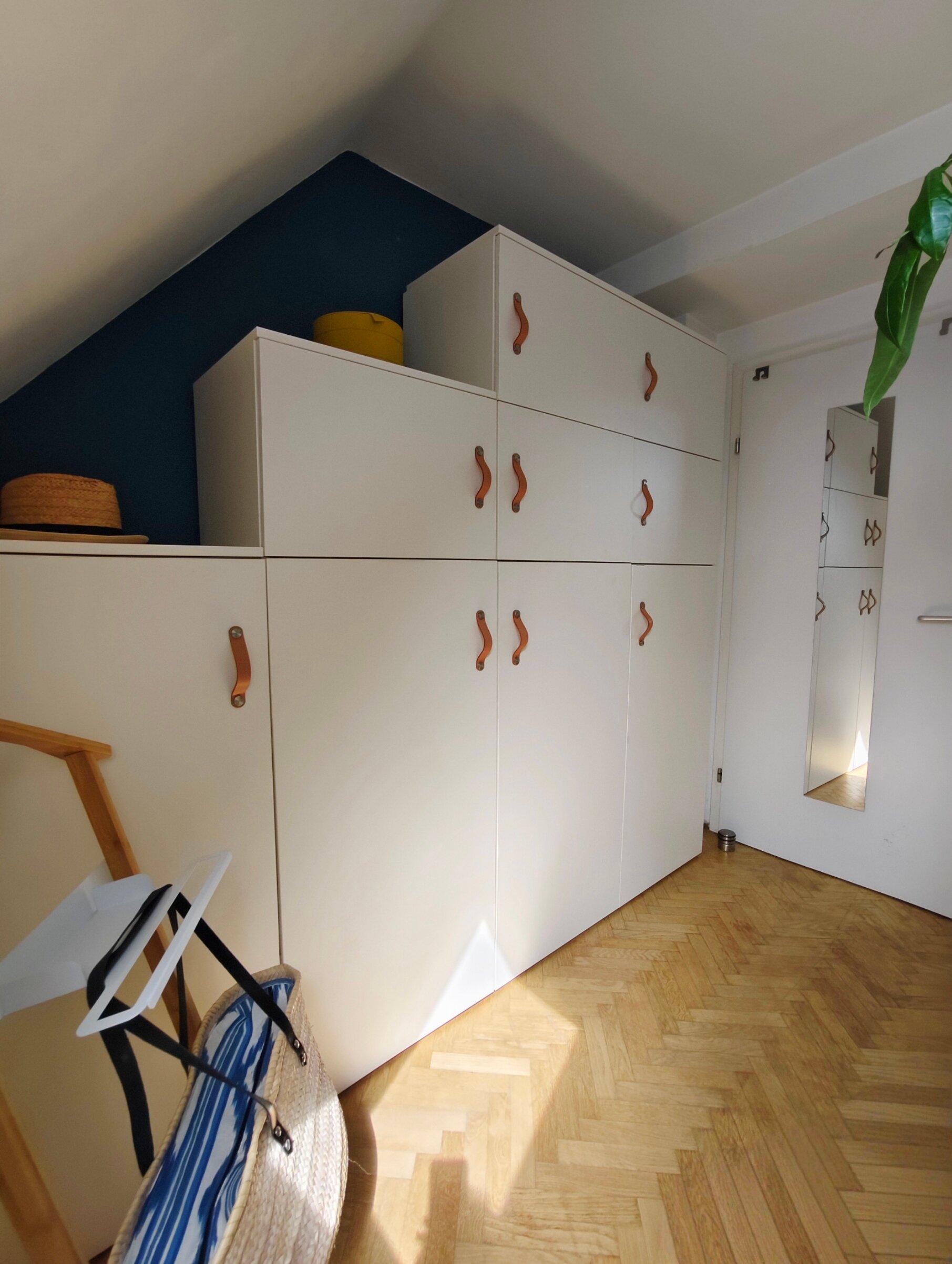 Schlafzimmer Schrank