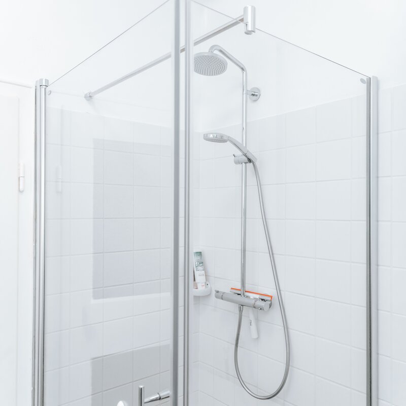 Please choice between normal or rain shower!