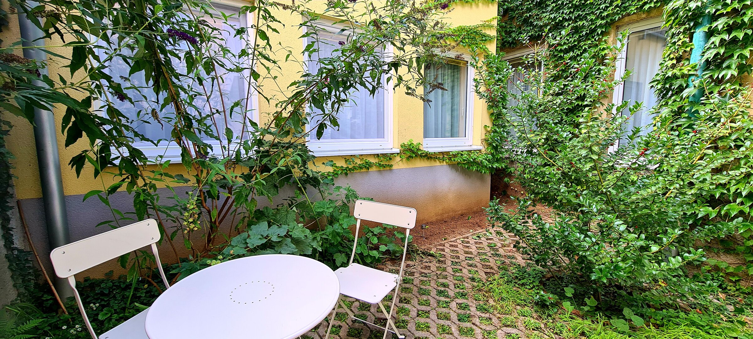 Shared use of courtyard