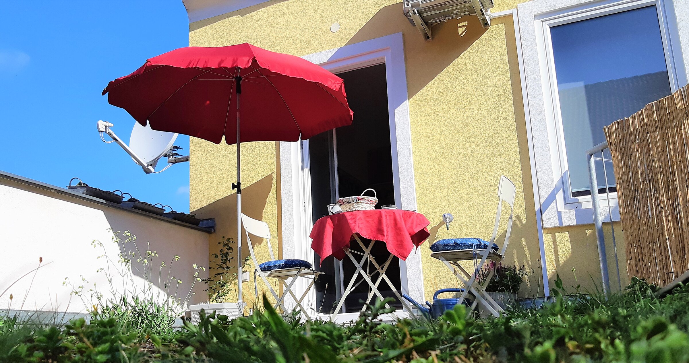 Studio with private roof terrace