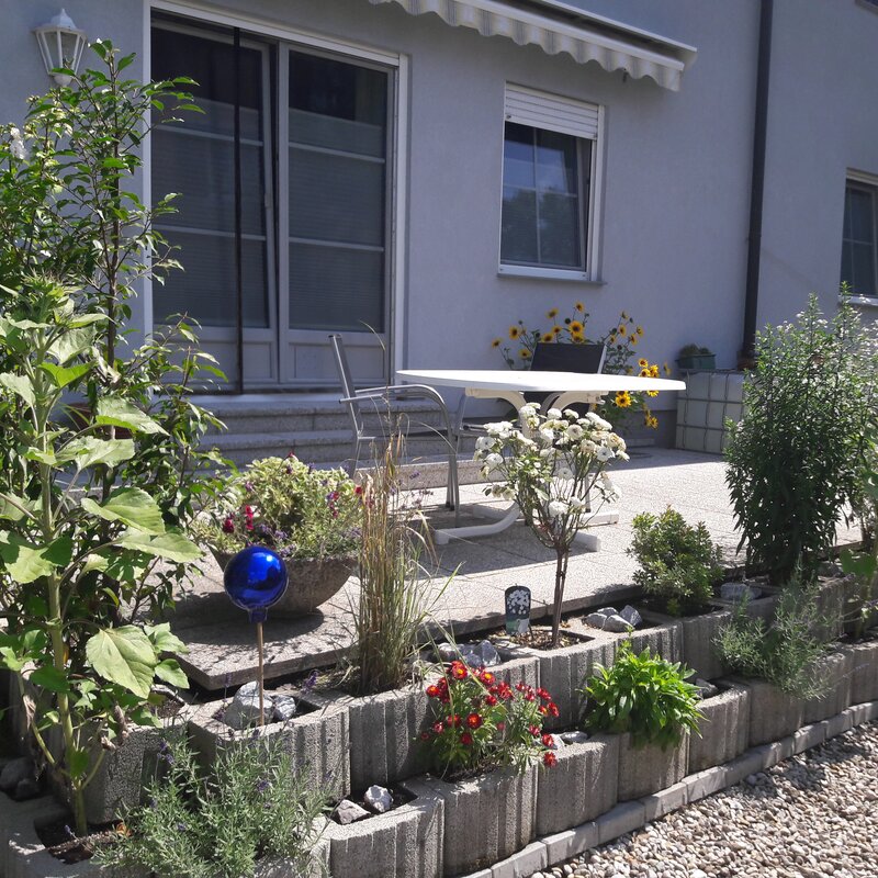 Terrasse mit Markise 