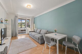 Loggia mit Blick auf Riesenrad