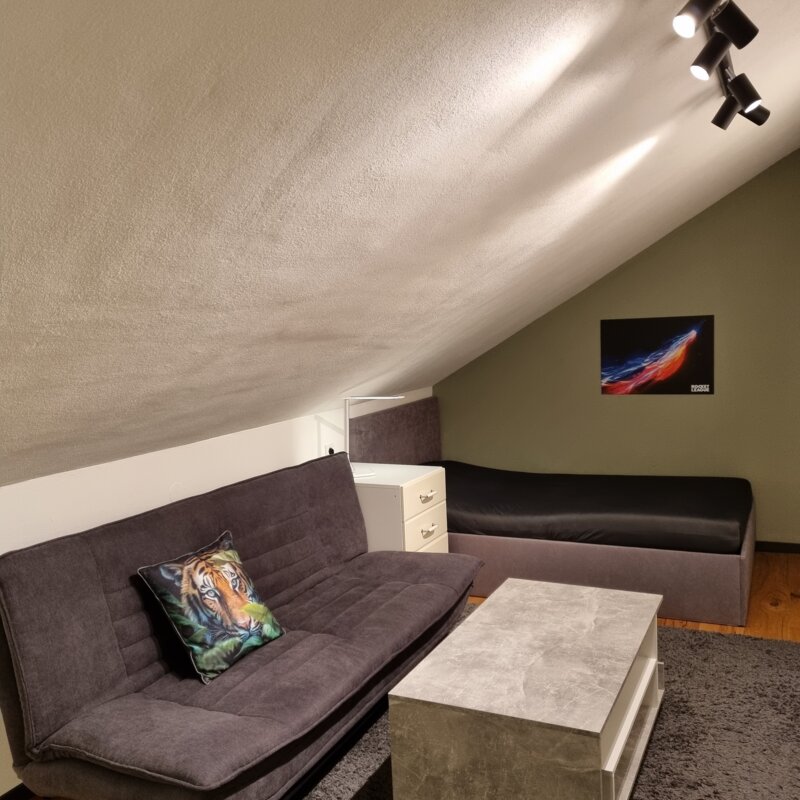 Room with 120 cm bed