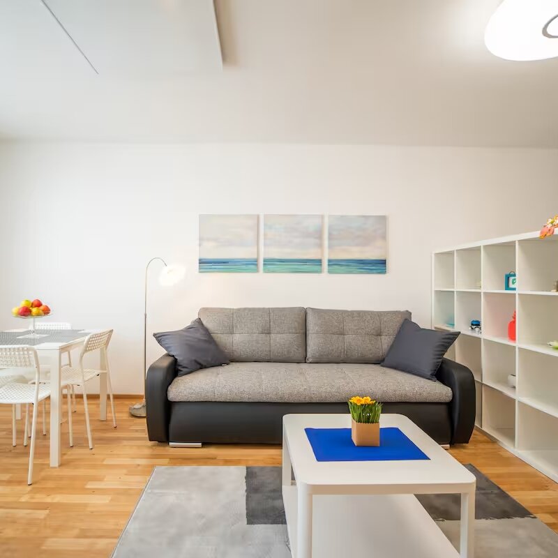 Bright 1-room apartment with modern living area – short-term rental & temporary housing for 1 to 6 months in Vienna