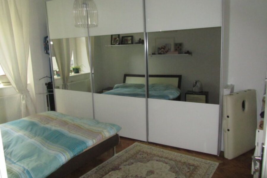 bed room I