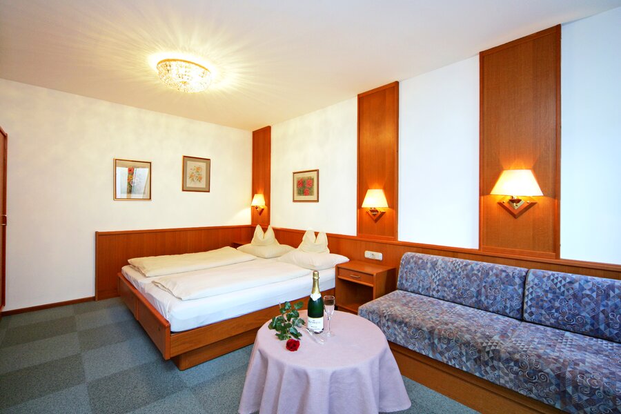 bed living room 40m² apartment 