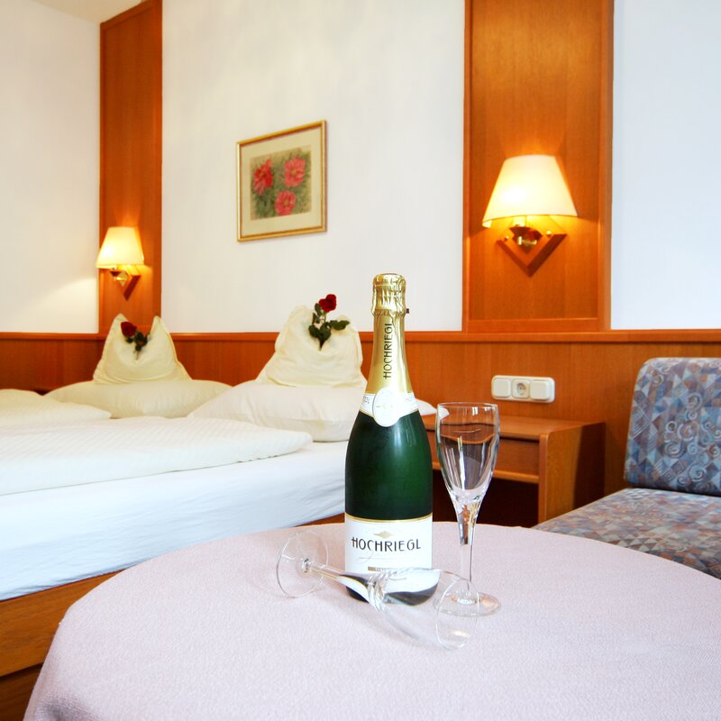 bed living room 40m² apartment 