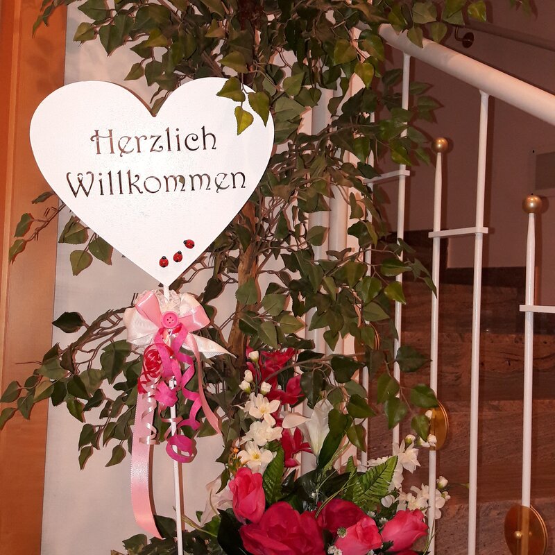 Herzliche Willkommen!