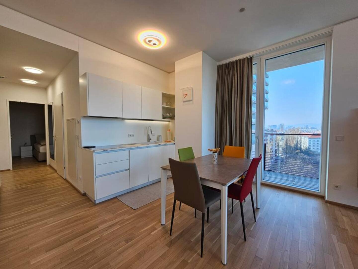Living/dining room with kitchen table