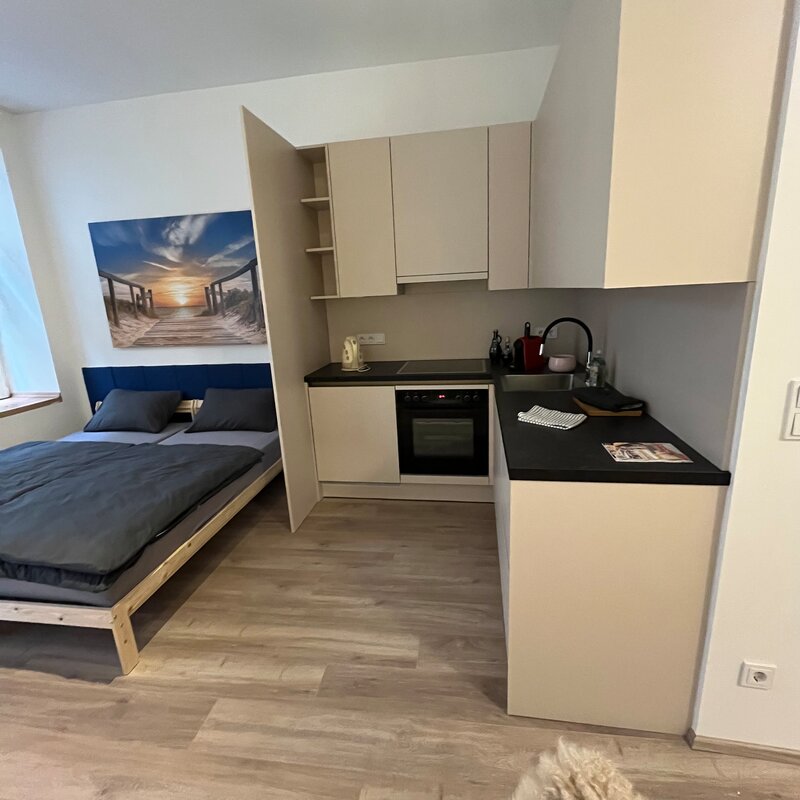 Küche und Schlafbereich