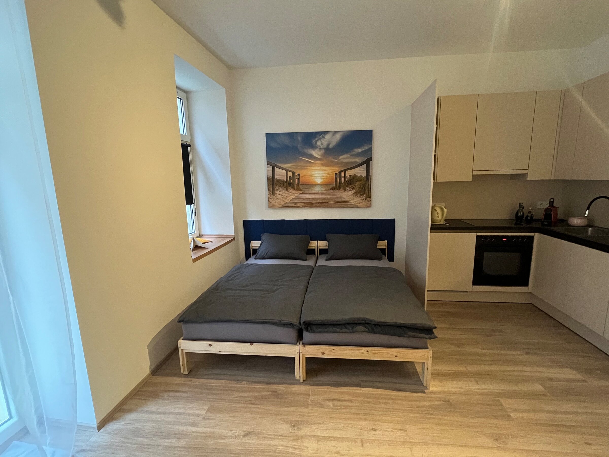 Schlafbereich und Küche