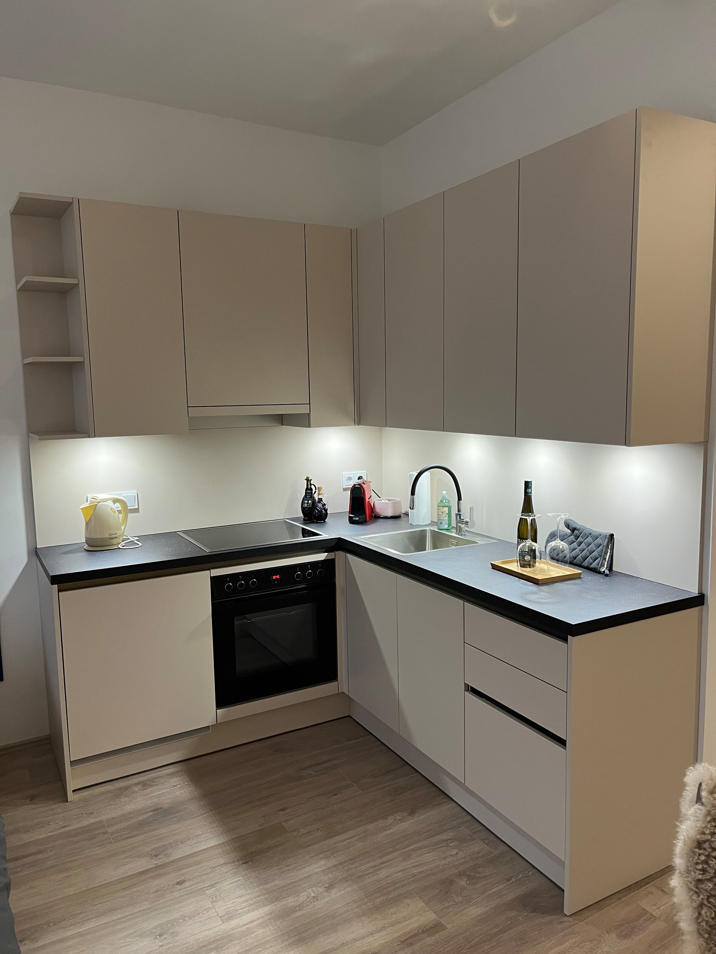 fully equiped kitchen