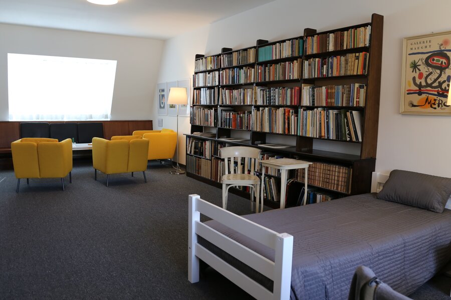 Library | © Martin Sigmund