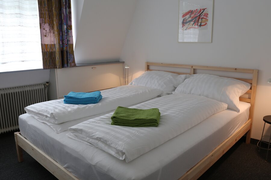 Bedroom 1 | © Martin Sigmund