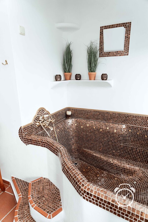 Wellness corner in bedroom 