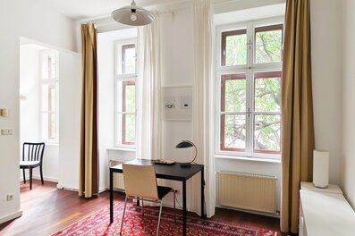 Helles 1-Zimmer Apartment mit Altbaucharme – Kurzzeitmiete & Wohnen auf Zeit für 1 bis 6 Monate in Wien