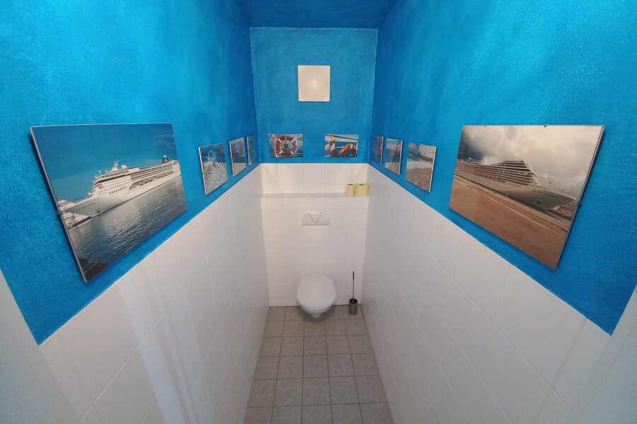 WC