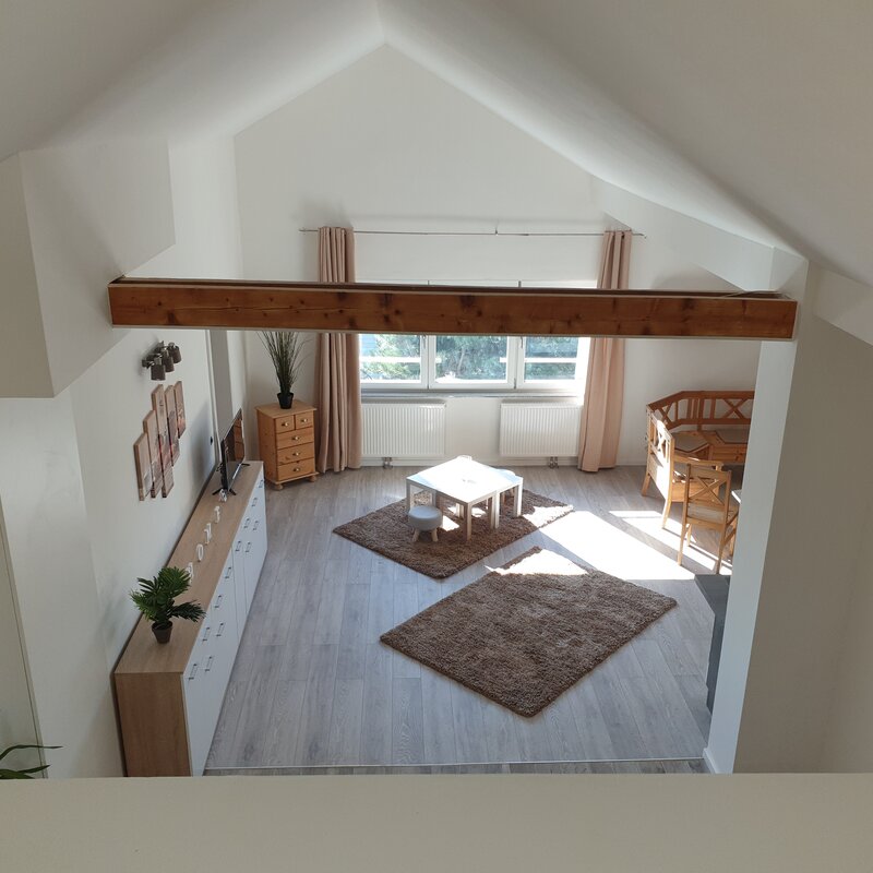 Wohnbereich von Empore aus