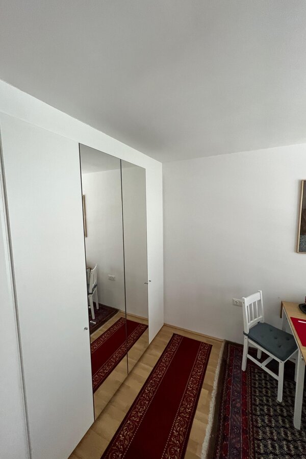 Geräumige Kleiderschränke