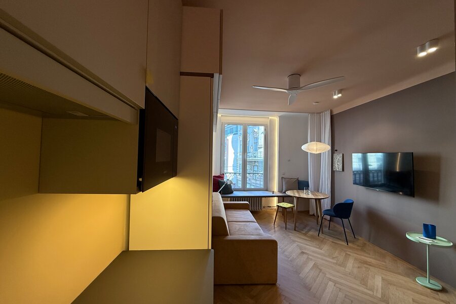 View From Kitchen To Livingroom