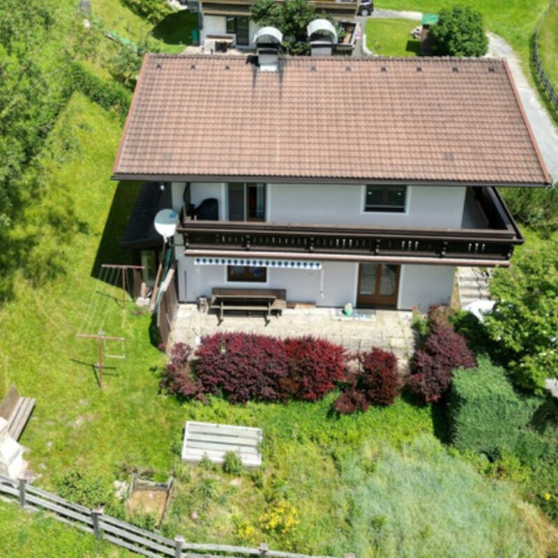 Freistehendes Haus mit Garten: 3-Zimmer Wohnung zur Kurzzeitmiete, Wohnen auf Zeit für 1 bis 6 Monate, Zell am See