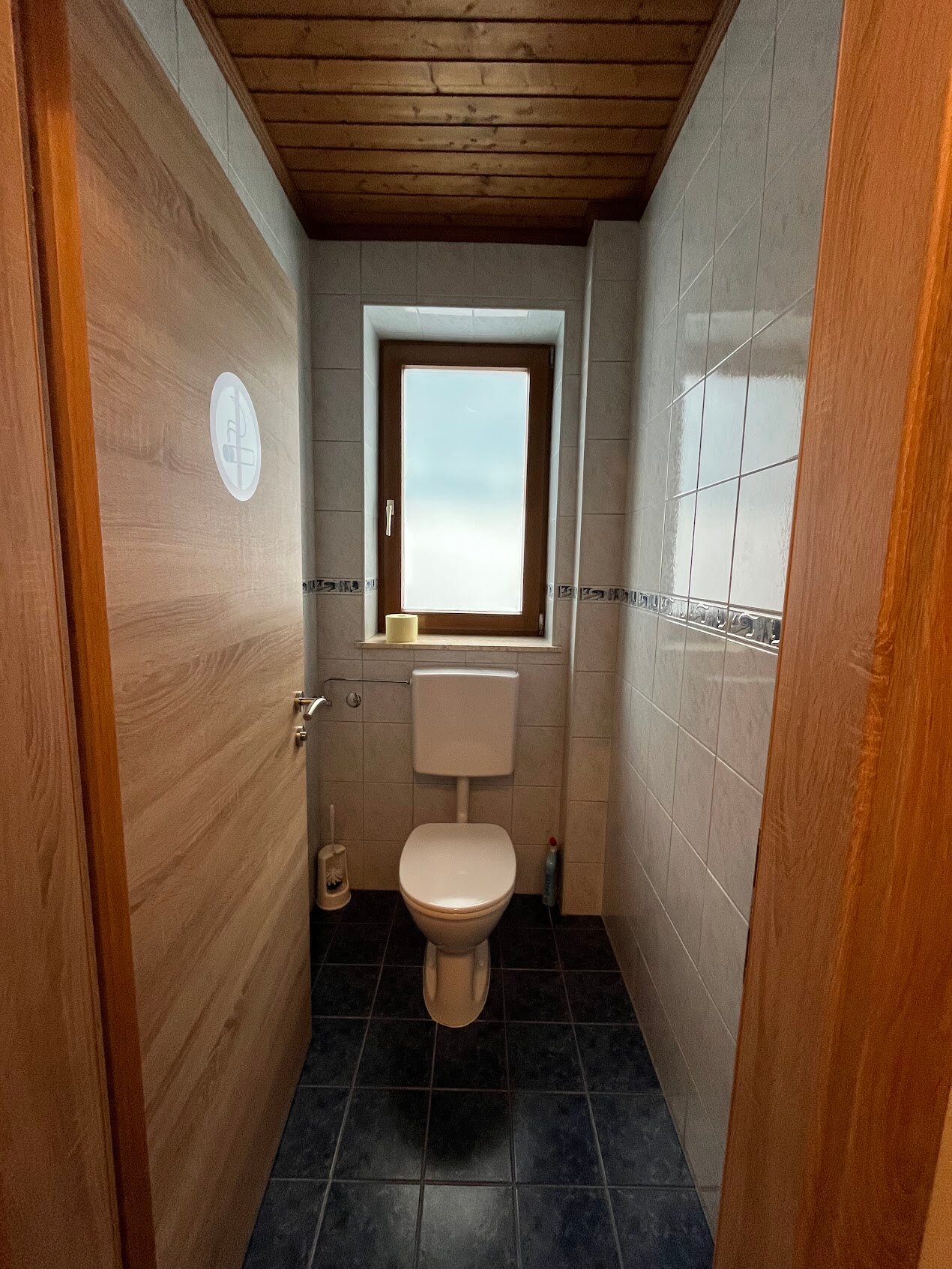 toilet