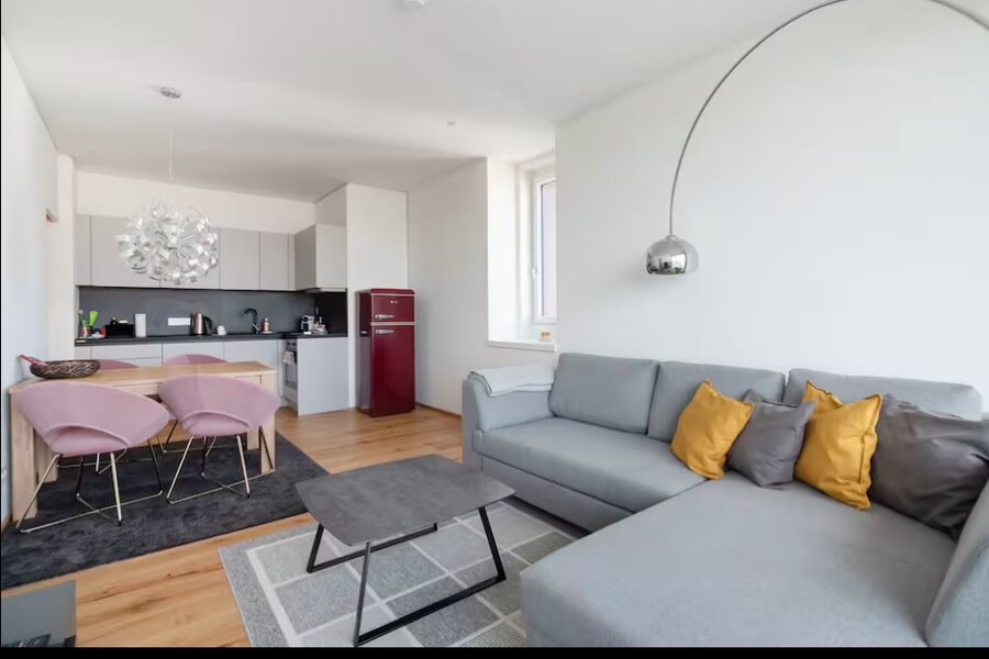 Samt ausziehbare Couch