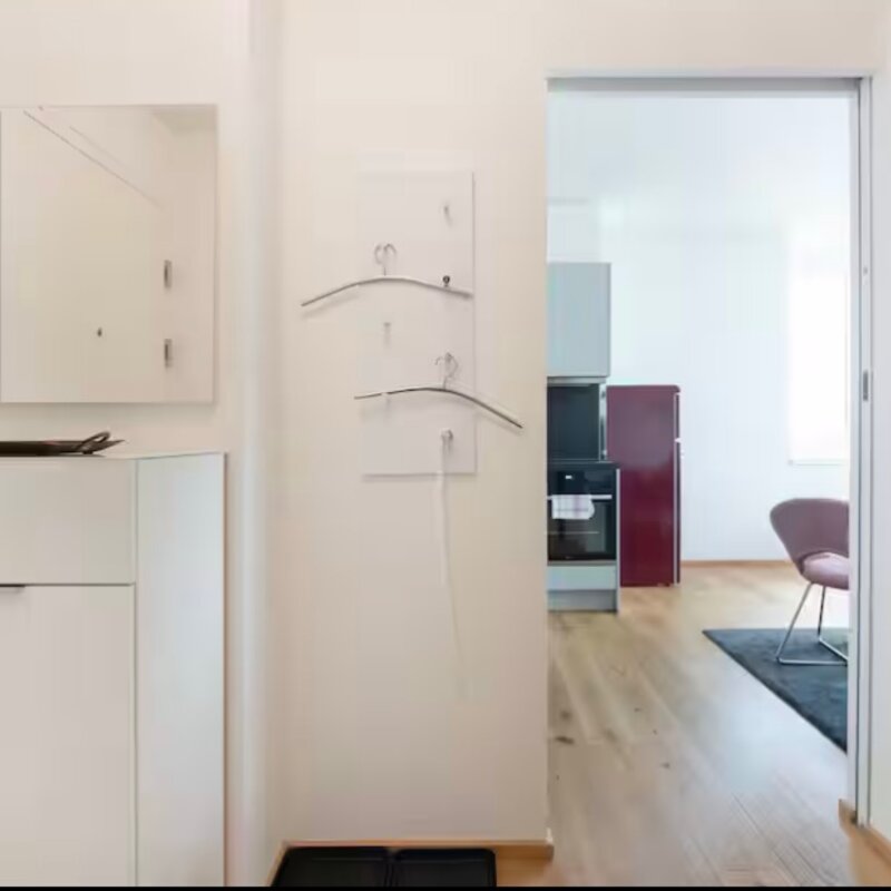 Entrance with wardrobe and shoe cabinet