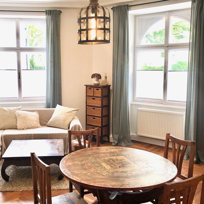 View from the bedroom into the living room | © LO