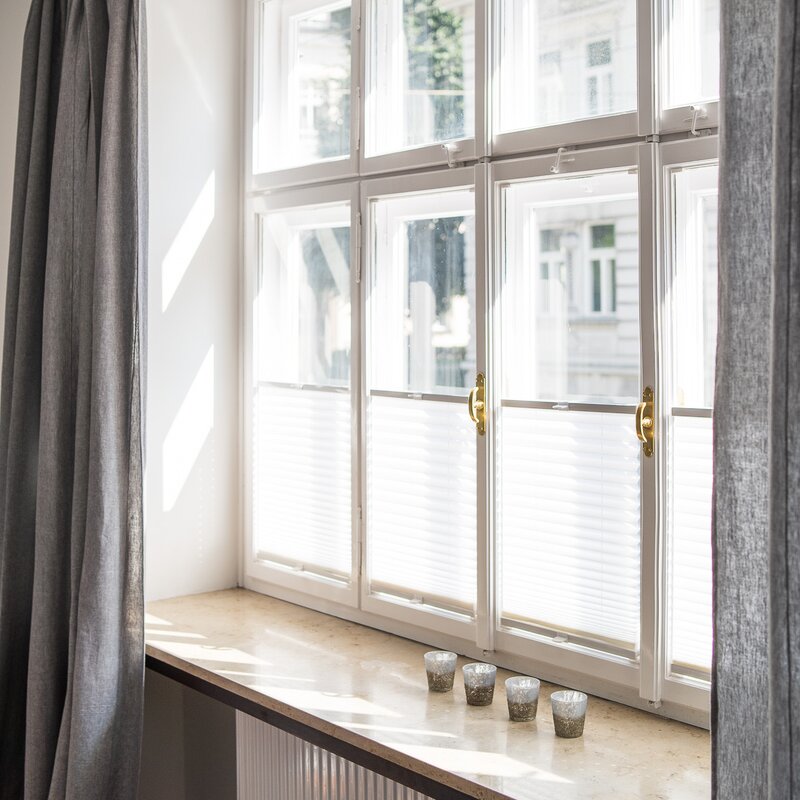 window in the bedroom | © MB