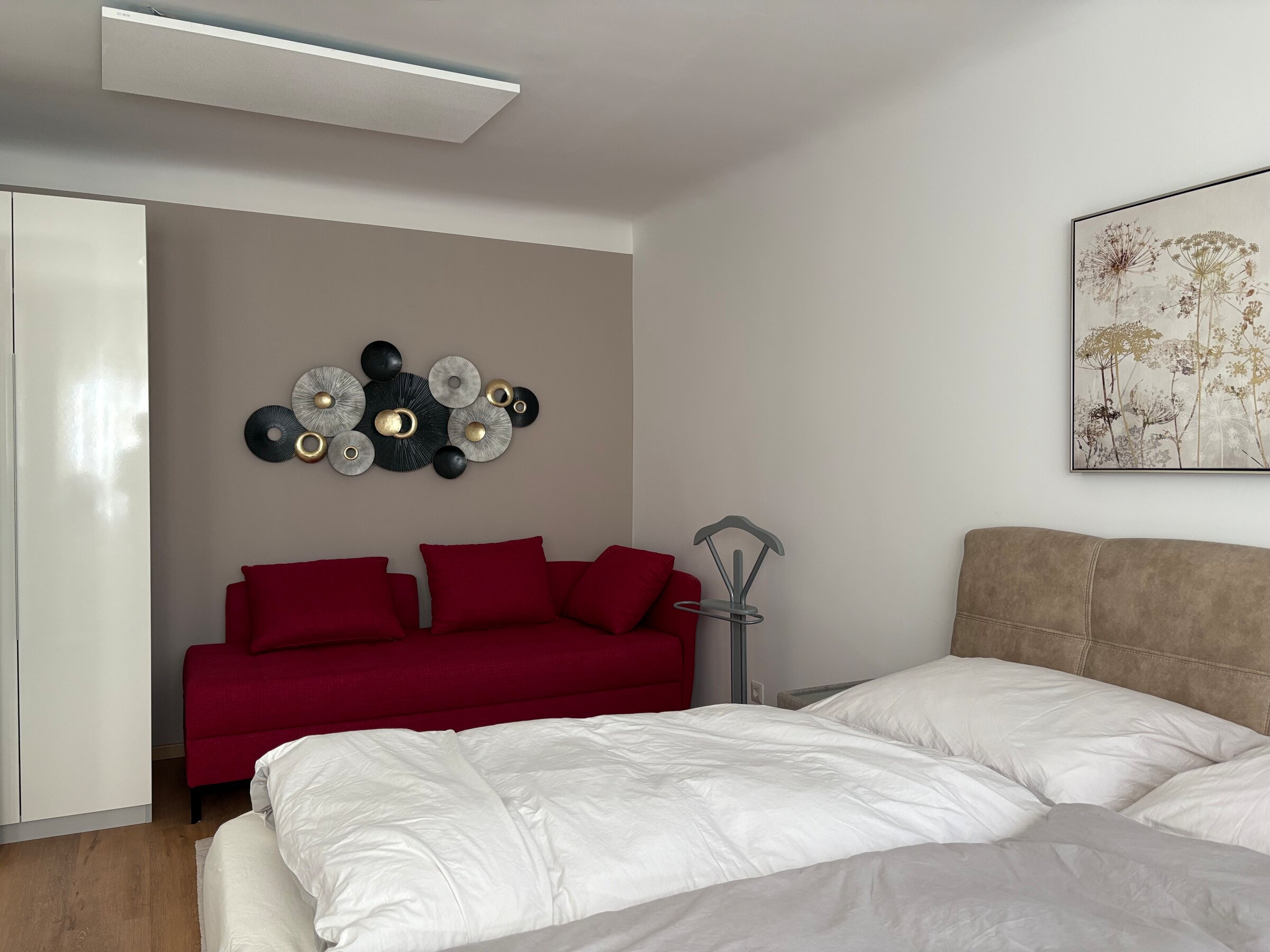 Schlafzimmer mit Schlafsofa