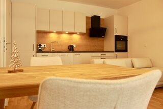 Wohnzimmer mit Küche | © Rhomberg