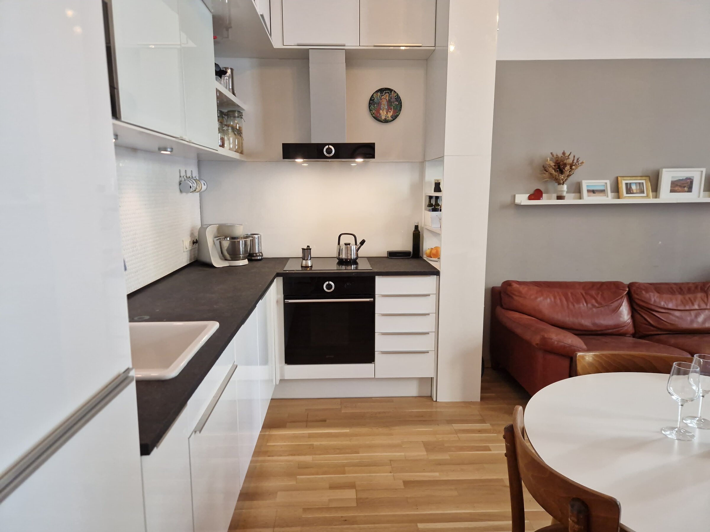 Bright 3-room apartment with open kitchen – short-term rental & temporary housing for 1 to 6 months in Vienna
