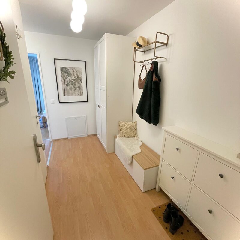 anteroom