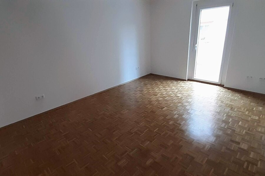 Livin- Sleeping Room