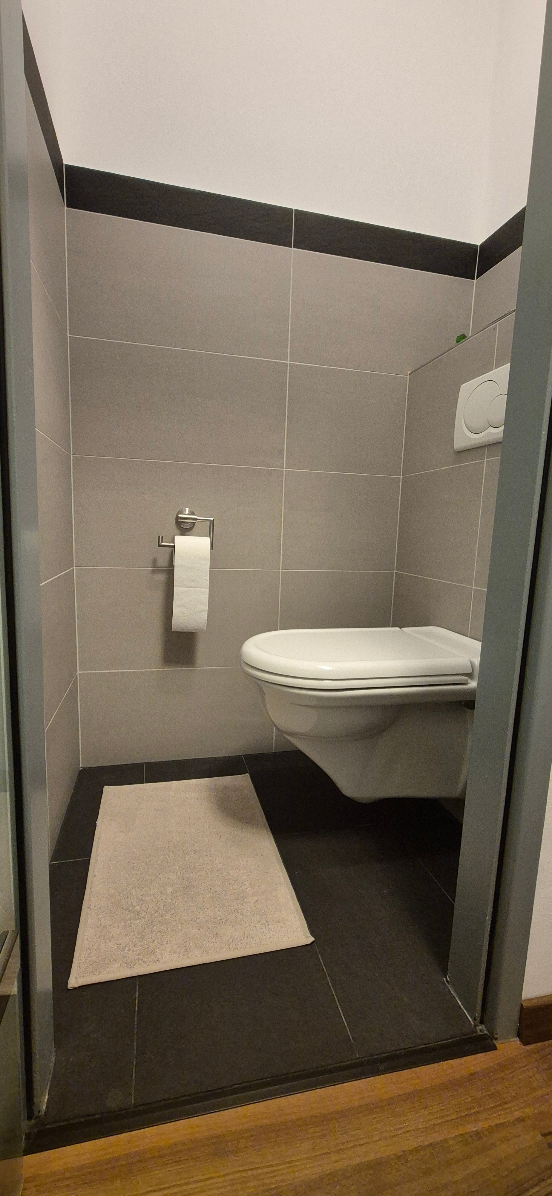 WC I