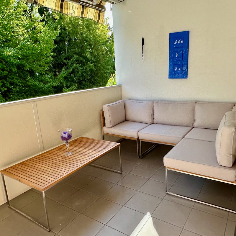 Lounge-Ecke auf Loggia