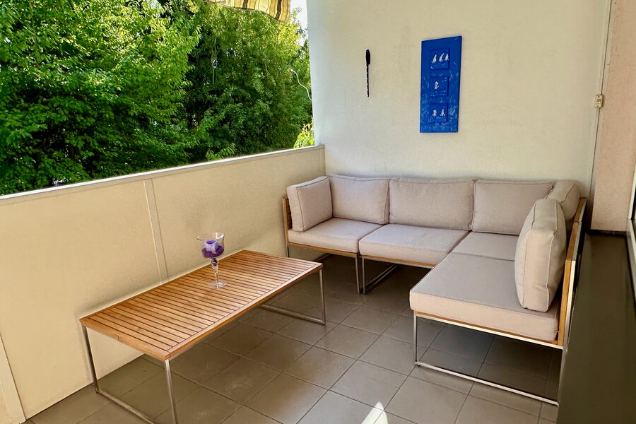 Lounge-Ecke auf Loggia