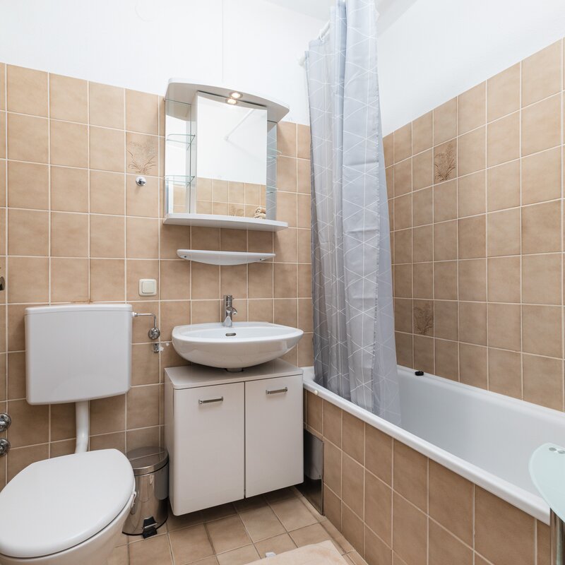 Blick ins Badezimmer
