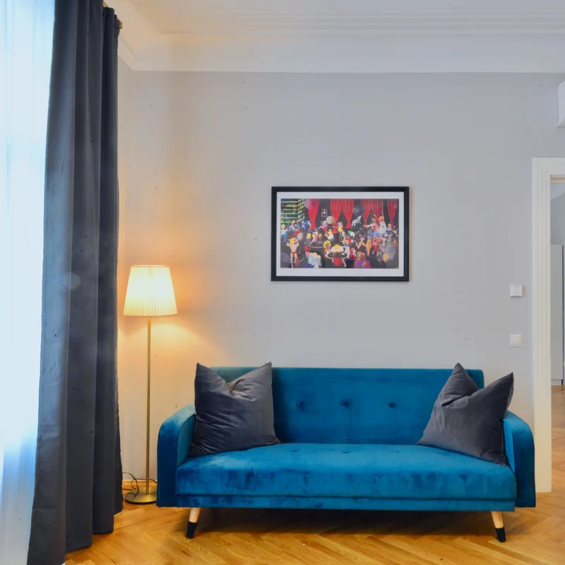 Sofa im Master-Bedroom links