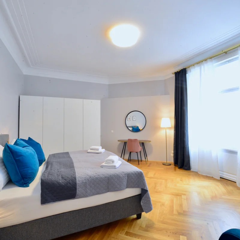 Master-Bedroom links