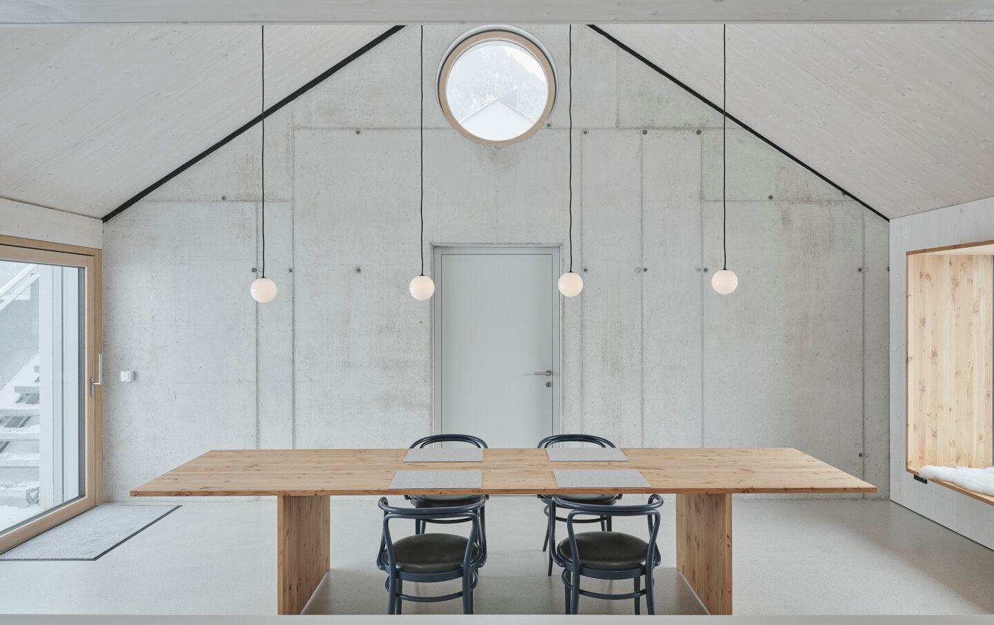 Es- und Arbeitsbereich 