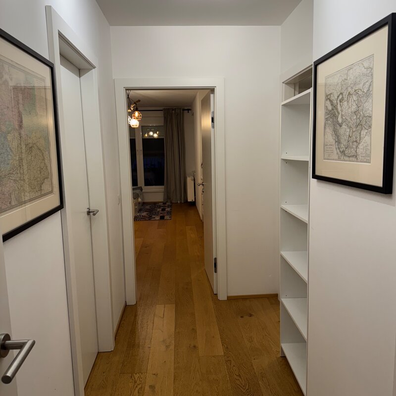 Aisle towards bedrooms