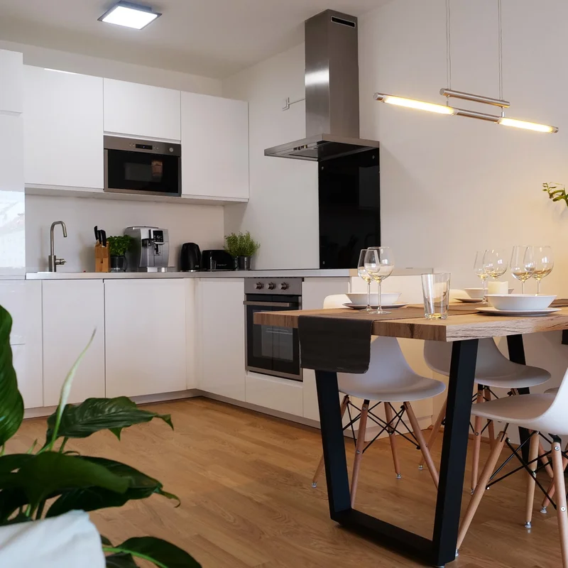 Wohnzimmer mit Küche