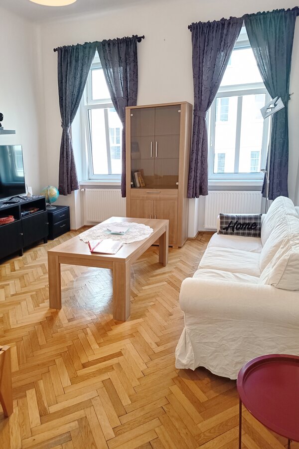 Living-/sleeping room